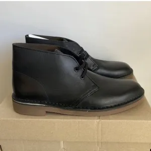 Clarks Mens Black Leather Cuir Lace-Up Chukka Boots Shoes - MEN SZ 8, 9