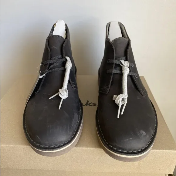 Clarks Mens Graphite Leather Cuir Lace-Up Chukka Boots Shoes 26147285- MEN 7.5