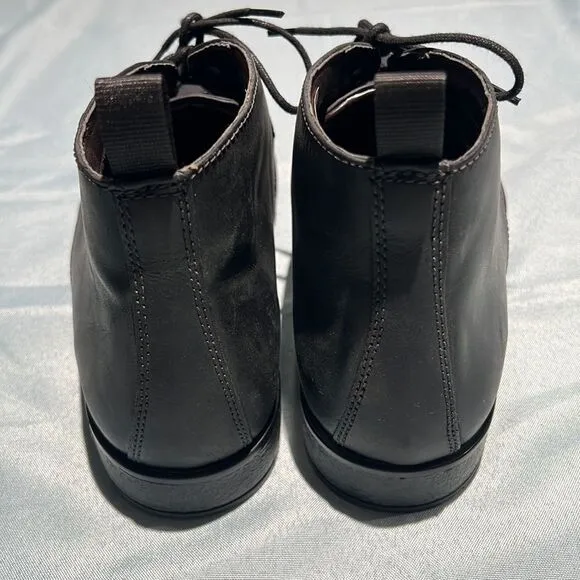 Clarks Hinman Mid Top Leather Chukka Boots 12 A6