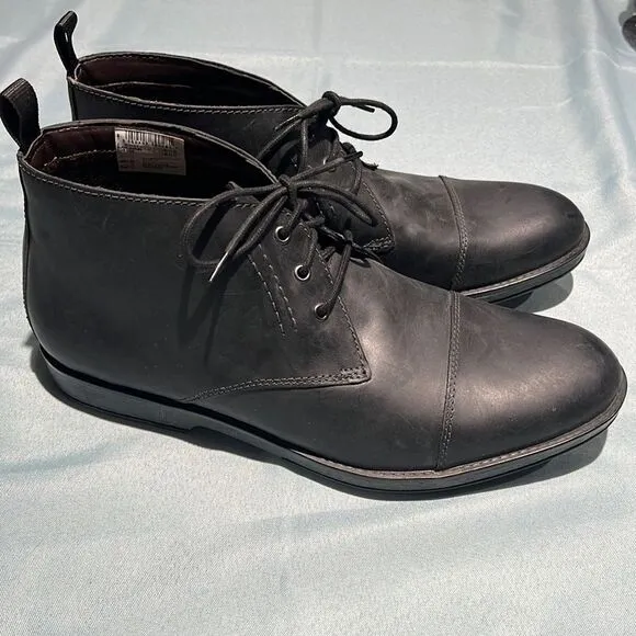 Clarks Hinman Mid Top Leather Chukka Boots 12 A6