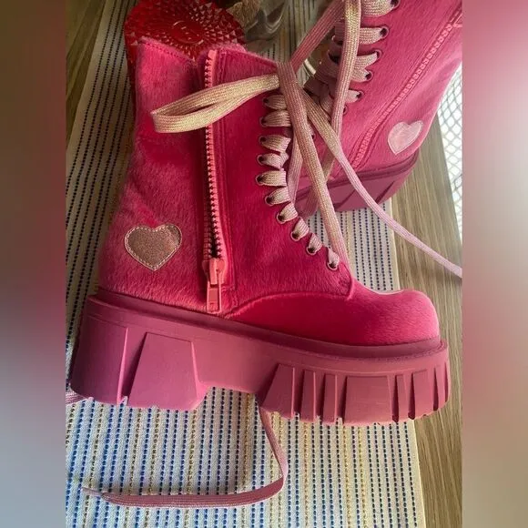 Club Exx by Dolls kill  Boots Womens Size 7M Pink Hearts Platform Shoes NEW