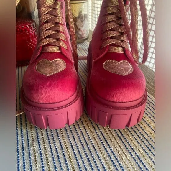 Club Exx by Dolls kill  Boots Womens Size 7M Pink Hearts Platform Shoes NEW
