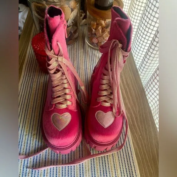 Club Exx by Dolls kill  Boots Womens Size 7M Pink Hearts Platform Shoes NEW