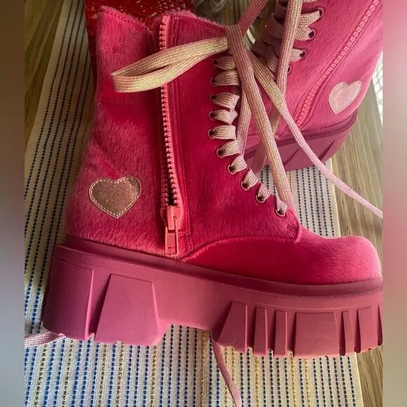 Club Exx by Dolls kill  Boots Womens Size 7M Pink Hearts Platform Shoes NEW