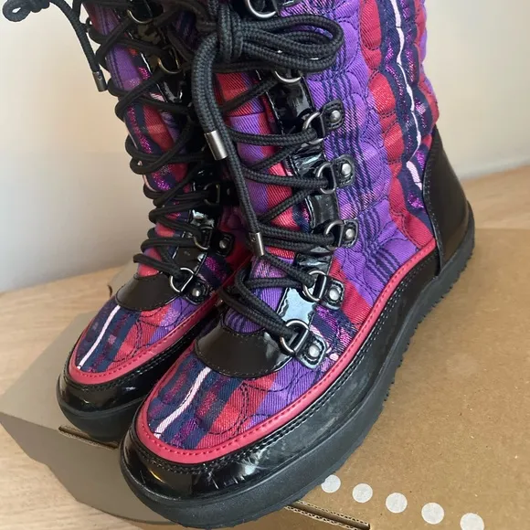 COACH BOOTS - Women 5.5