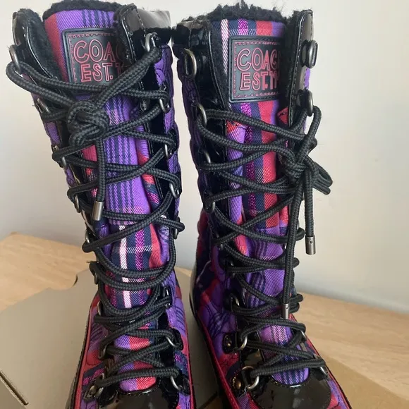 COACH BOOTS - Women 5.5