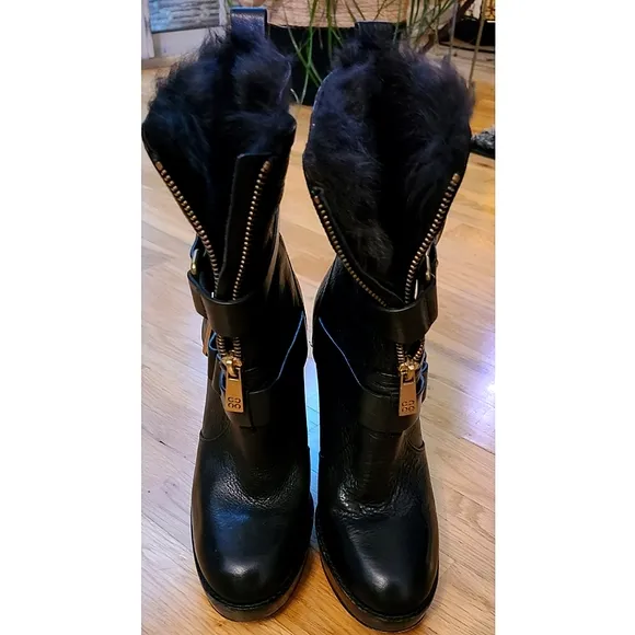 Coach Lianne Full Grain Leather Fur Trim Platform Black Heeled Boots Size 6