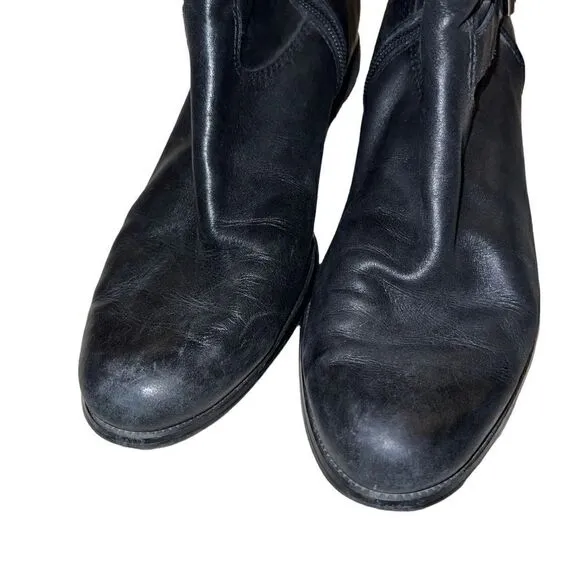 Cold water Creek black leather boots with rounded toes and low heel size 7.5