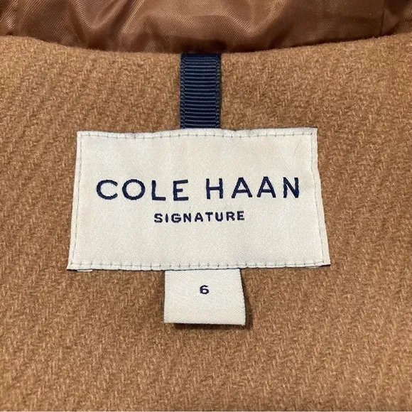 Cole Haan Signature Coat Neutral Tan Fur Trimmed Hood Full Zip Buckles Pockets