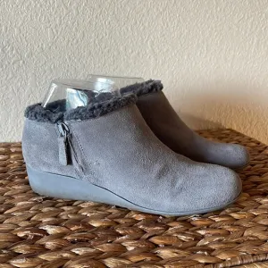COLE HAAN | WATERPROOF SUEDE | LOW WEDGE SHOES
