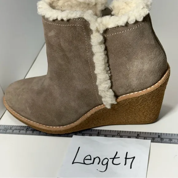 Cole Haan Womens Bootie Ankle Boots Wedge Zip Suede Leather Sherpa Sz6 N…