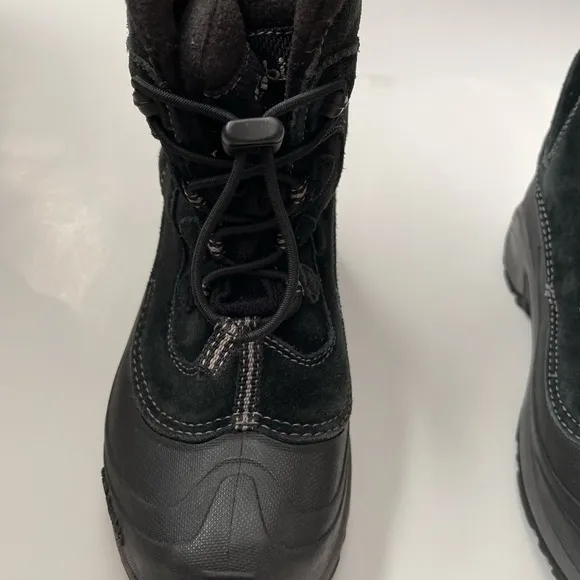 COLUMBIA Mens Black Suede water resistant Winter Boots size 6