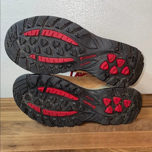 Columbia Newton’s Ridge Plus Amped Hiking Camping Boot Waterproof Sz 7 Lace Tie