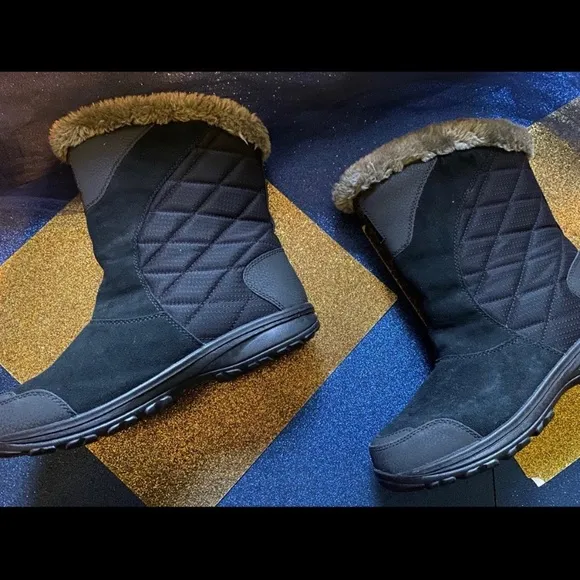 COLUMBIA QUILTED INSULATED SNOW Boots CLASSIC