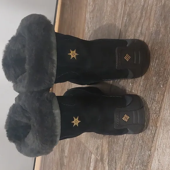 Columbia Women's Black Winter Boots