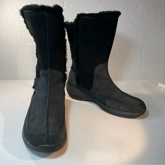 Columbia Delancey black suede boot size 10