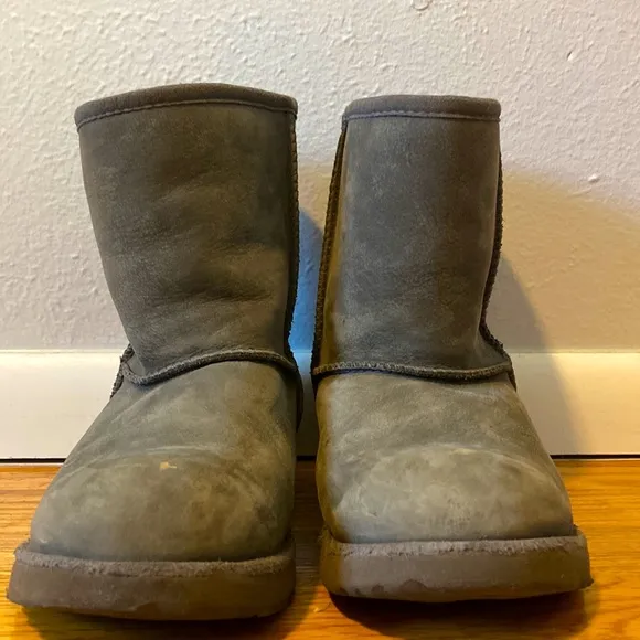 Comfy Grey Ugg Boots; Gender Neutral for children