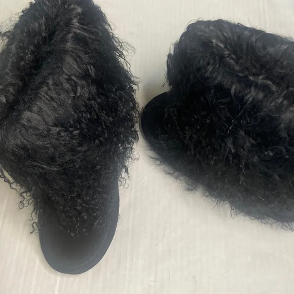 COPY - Bearpaw boo boots