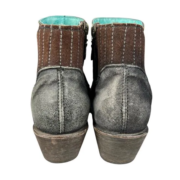 Corral Women’s Grey Leather Laser Cut Western Ankle Boot Size US 8
