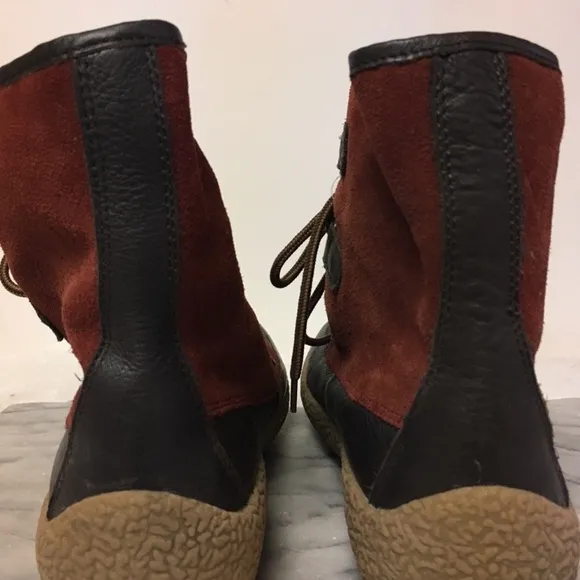 Cougar Cayuga Lace Up Ankle Insulated Winter Boots Thick Soles Sienna Red Size 9