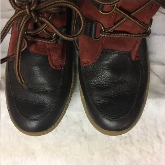 Cougar Cayuga Lace Up Ankle Insulated Winter Boots Thick Soles Sienna Red Size 9