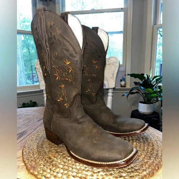 Cowboy Boots for Women 'The Red Rose of Texas size 7