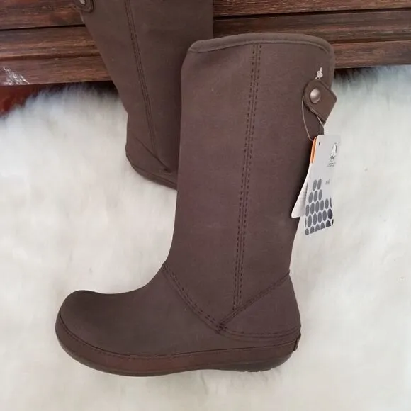 CROCS Berryessa Girls Suede Fur Lined Boots Brown Size 2