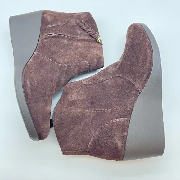 CROCS Leigh Wedge Booties Brown Synthetic Sued Side Zip Ankle Boots W10