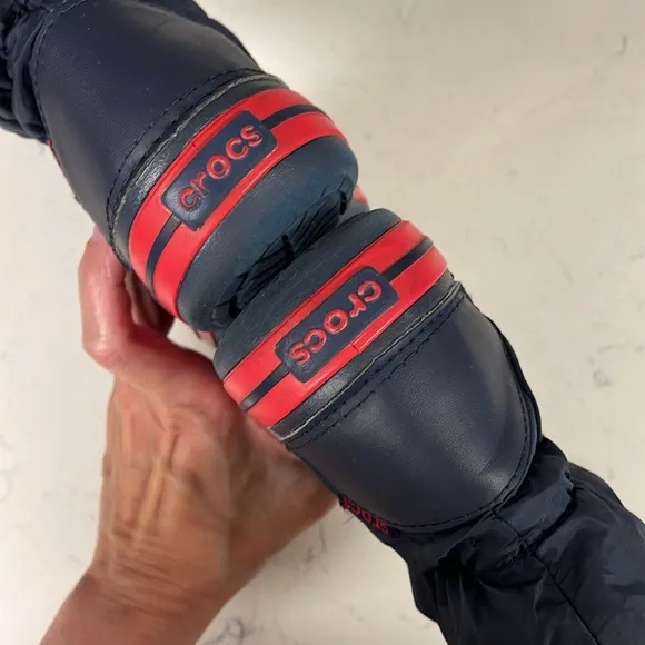 Crocs Winter Puff Boot Kids Size 12 Navy Blue &amp; Red