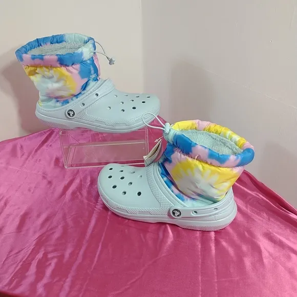 Crocs Women Size 10 Classic Lined Neo Puff Tie Dye Winter Boots EXCELLENT 207328