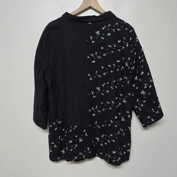 Cupcake International Black Art to Wear Design Jacket Leaf Pearl Button Sz XL