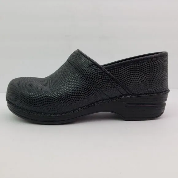 Dansko XP Pro Womens Size EU 40 US 9.5-10 Black Embossed Slip On Work Clog Shoes