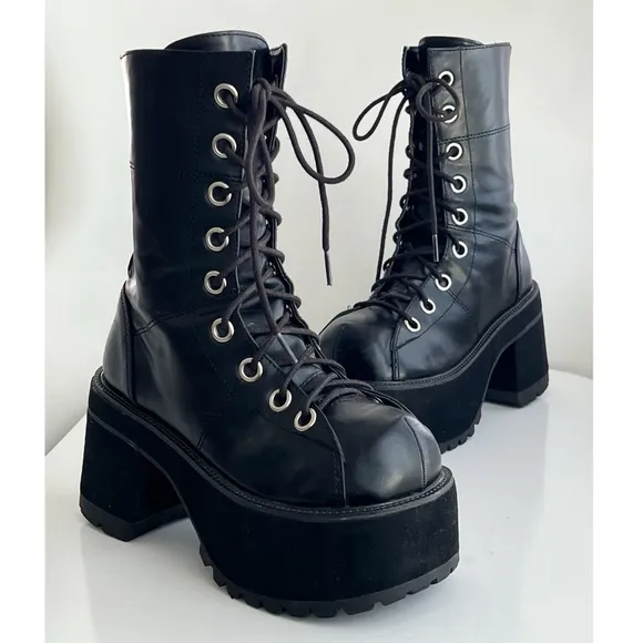 DEMONIA Ranger Womens Platform Combat Boots Chunky Goth Black Size 7