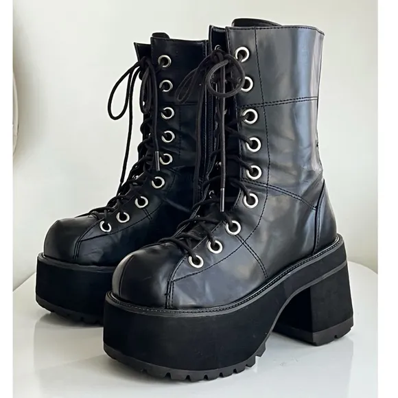 DEMONIA Ranger Womens Platform Combat Boots Chunky Goth Black Size 7