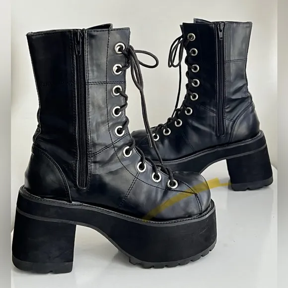 DEMONIA Ranger Womens Platform Combat Boots Chunky Goth Black Size 7