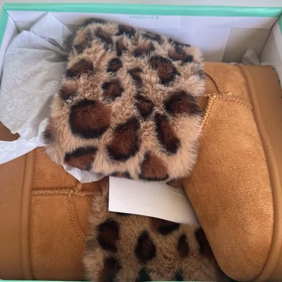 Denmark Leopard Print Faux Fur Boots 11