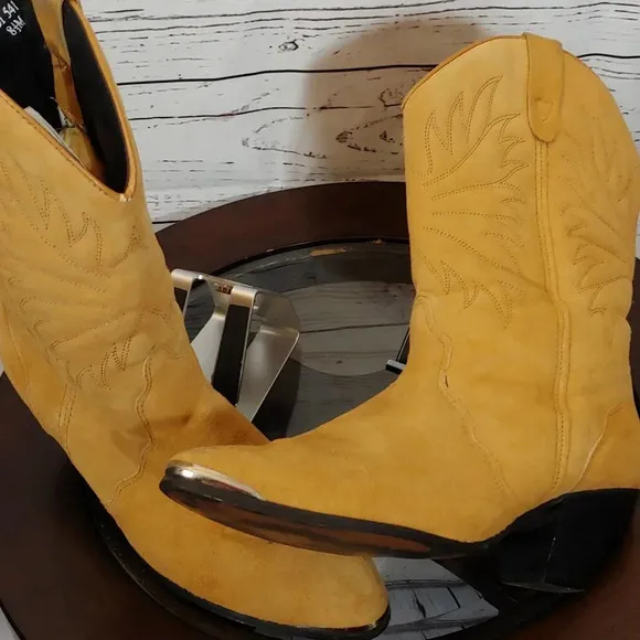 Dingo cowboy boots