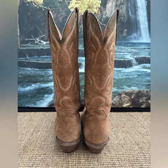 Dingo Women’s Out West Camel Cowgirl Boots