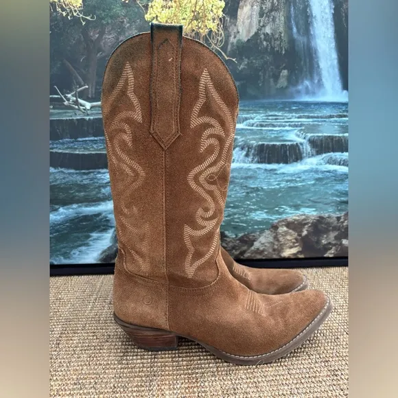 Dingo Women’s Out West Camel Cowgirl Boots