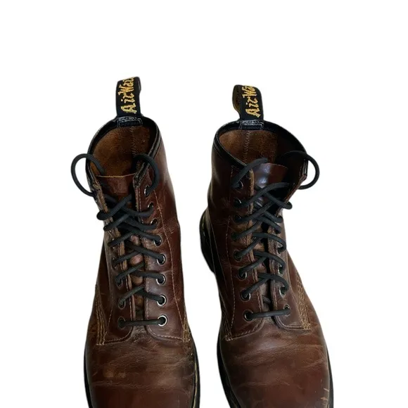 Doc Dr. Martens Air Wair 1460 Boot Brown Leather 22828 Men's 7 Women 9 vintage