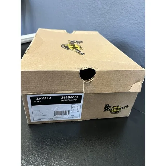 Doc Dr Martens Jadon Black Patent Leather Platform Combat Boots Women's Size 7