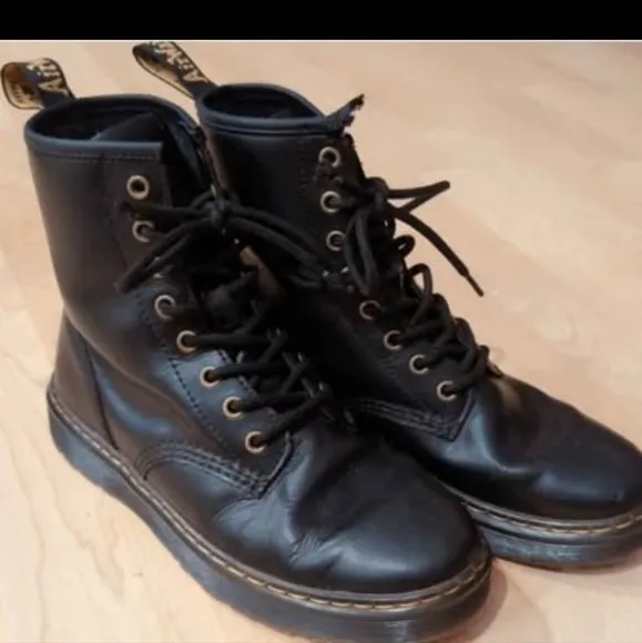 Doc Martin Zavala Black boots
