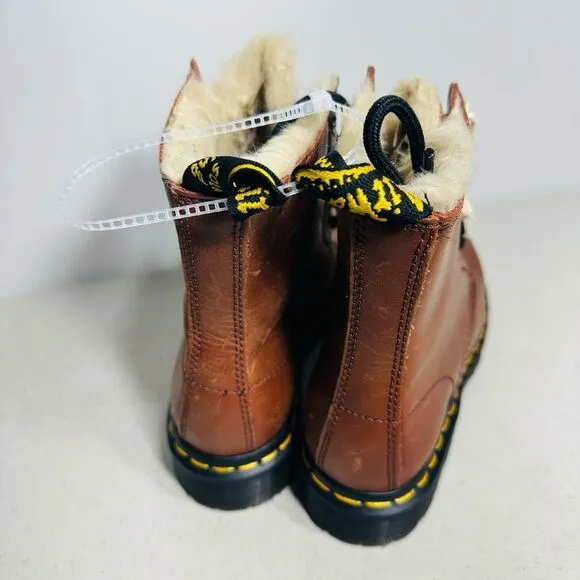 DOC MARTENS SERENA WOMANS COMBS W/SHERPA FUR BROWN CHESTNUT LEATHER  BOOTS SZ 5