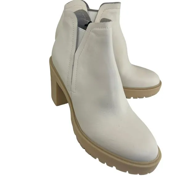 Dolce Vita Cache H20 Boots Ivory Women 9.5 Ankle Booties Platform Waterproof