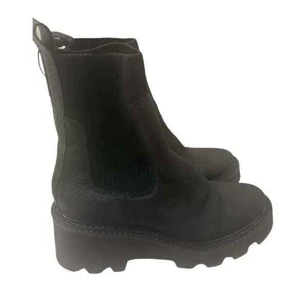 Dolce Vita Hoven H2O Boots Onyx Leather, size 9.5, EUC, In box, $120
