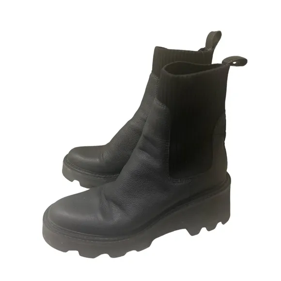 Dolce Vita Hoven H2O Boots Onyx Leather, size 9.5, EUC, In box, $120