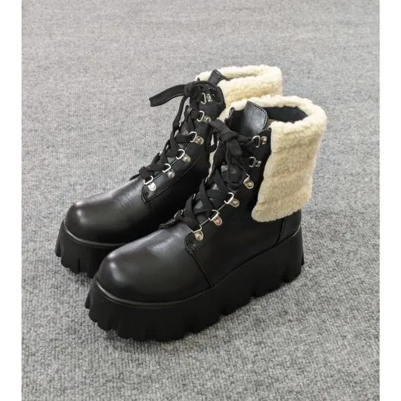 Dolls Kill Cape Robbin Size 7 Chunky Platform Ankle Boots Faux Fur Leather Black