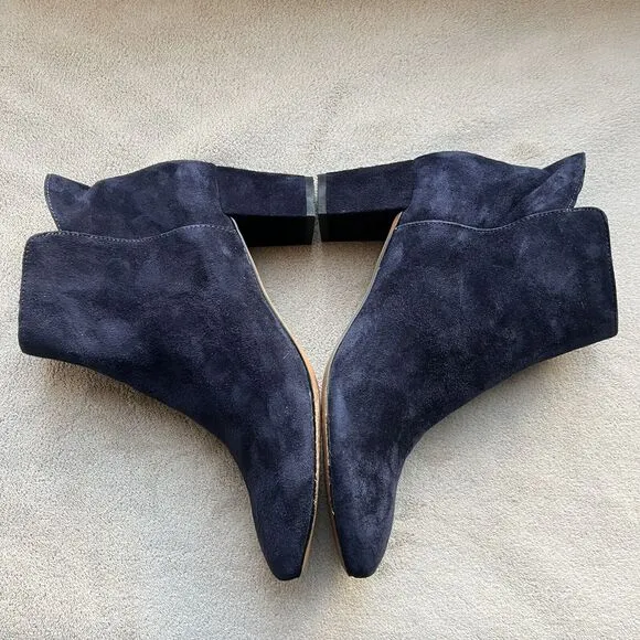 Donald Pliner Jorie Navy Blue Suede Bootie Boots Block Heel Side Zip Women 6.5 M