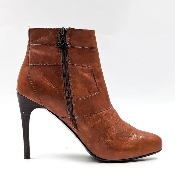 Donald Pliner Women Estero Brown Leather Moto Biker Buckle Ankle Boots size 8