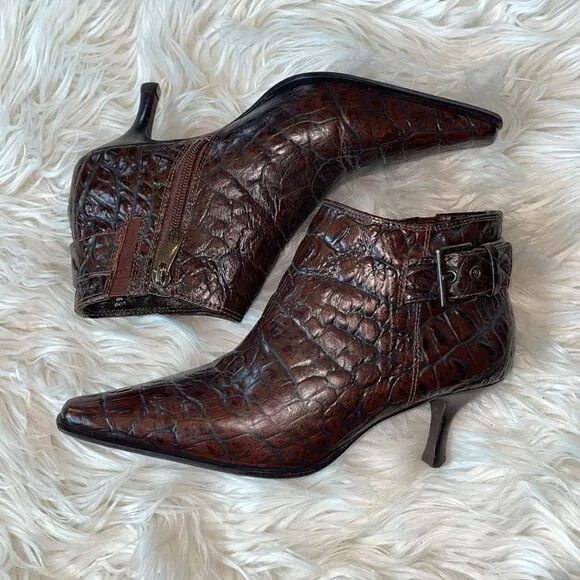Donald J Pliner Brown Snakeskin Leather Heeled Booties